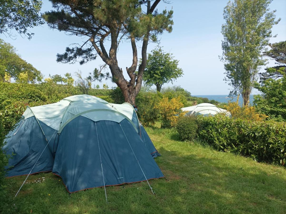 Tente 3 Chambres, Petit Camping Familial Vue Mer Plestin-les-Grèves Exteriör bild